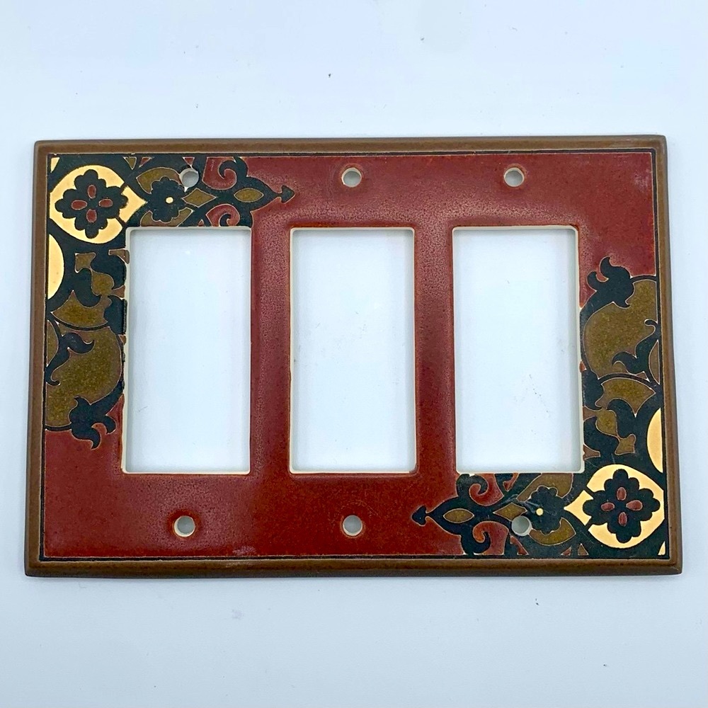 “Now That’s A Switch” Maroon TRIPLE Ceramic Switch Wall-plate NEW